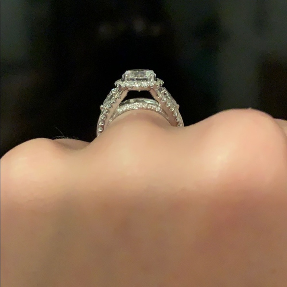 18kw Simon G Engagement Ring View 2